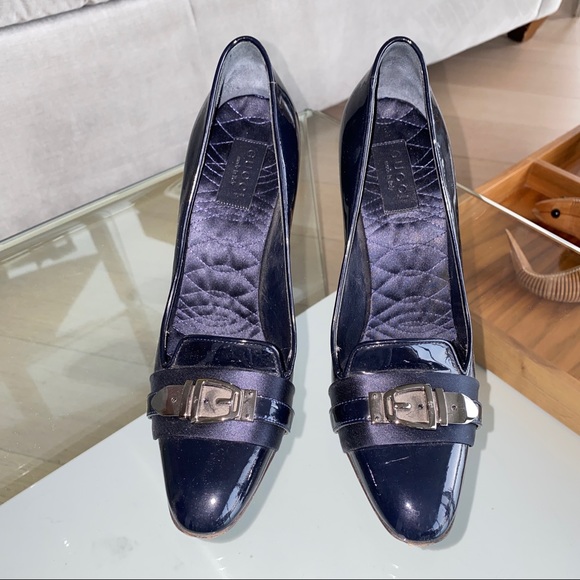 Gucci Navy patent leather pumps size 37 1/2. - Picture 5 of 7